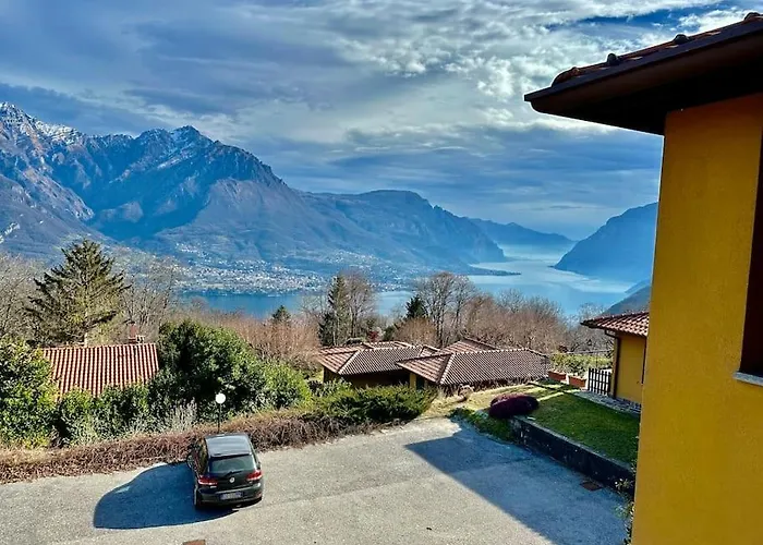 Panoramica Su E Montagna Near Bellagio *