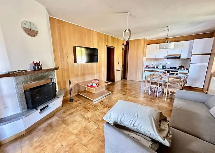 Panoramica Su E Montagna Near Bellagio Apartamento *