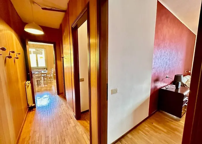 Апартаменты Panoramica Su E Montagna Near Bellagio